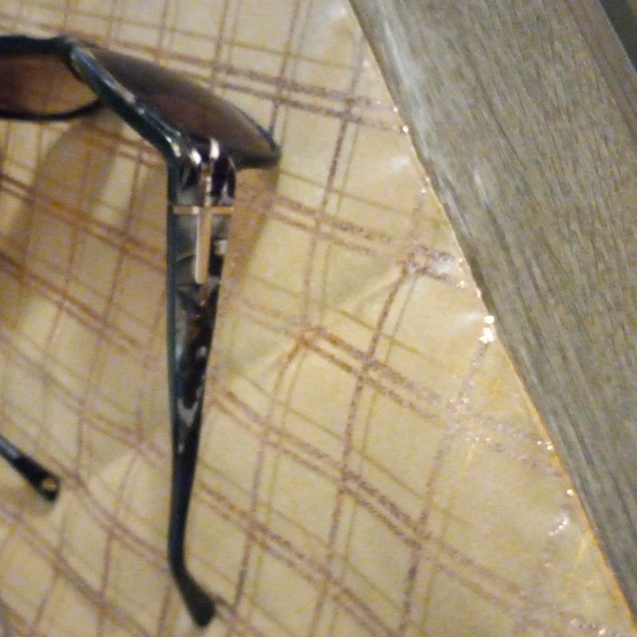 Bebe brown marble sun glasses - Picture 2 of 7